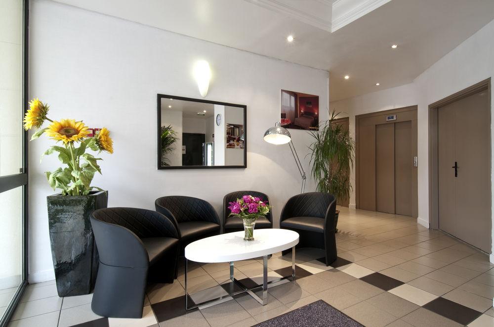 Aparthotel Adagio Access Paris Vanves - Porte De Versailles Exterior photo