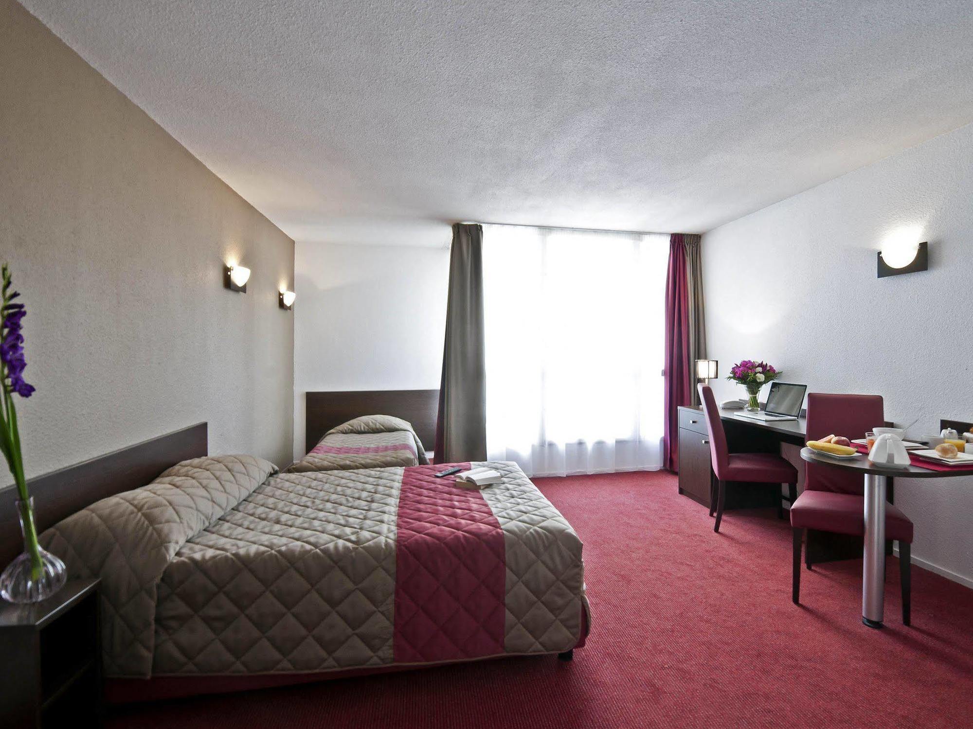 Aparthotel Adagio Access Paris Vanves - Porte De Versailles Exterior photo